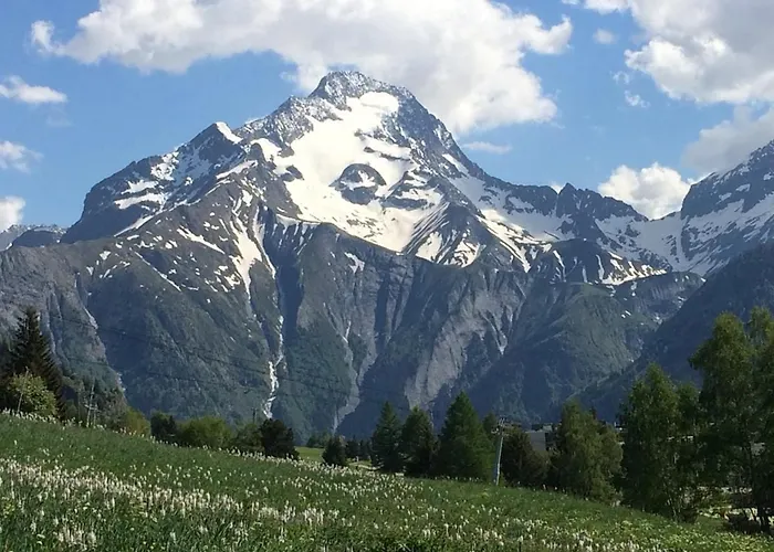 Apartment Les 2 Alpes 6 Pers Plein Sud, & Parking Les Deux Alpes